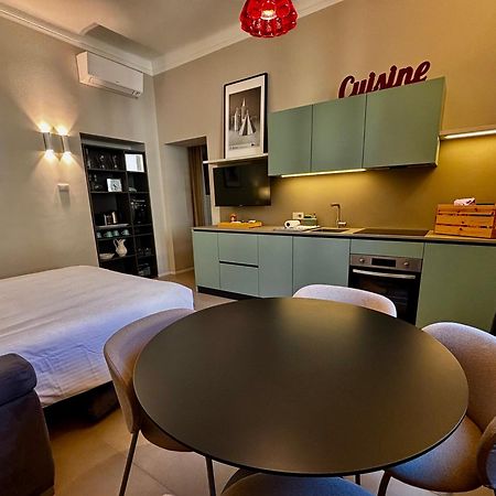 Apartment Solferino 37 Milaan Buitenkant foto